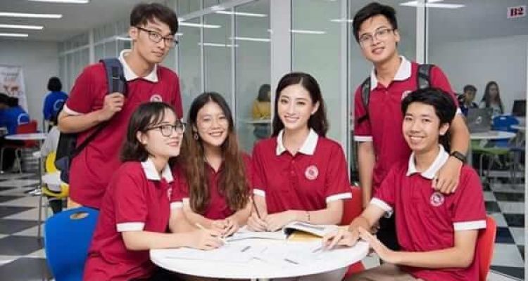 May đồng phục học sinh tại Quận Bình Tân